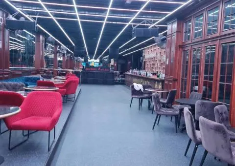 Сдам коммерческое помещение, центр, 1360 м2, улица Антоновича, метро Олимпийская - 3/3
