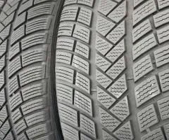 Шины 245/45 R18 пара Vredestein зима 2023 год 6,7 мм