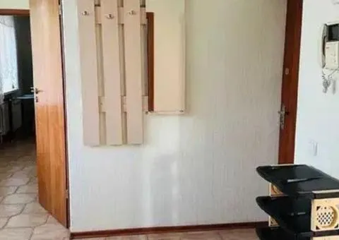 продам 2 кімнатну квартиру 12 квартал - 2/10