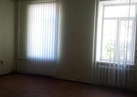 Сдаётся офис 49,3 м² в пешей доступности от центра - 1/7