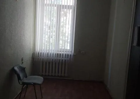 Сдаётся офис 49,3 м² в пешей доступности от центра - 3/7