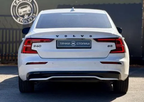 Volvo S 60 - 4/10