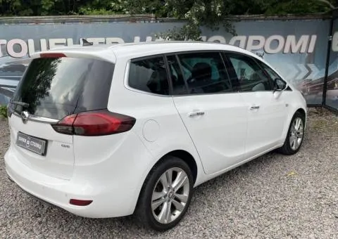 Opel Zafira Tourer - 8/10