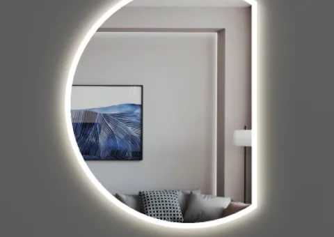 Дзеркало з LED підсвічуванням 700 х 570 мм.
