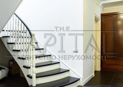 private house - 6/10