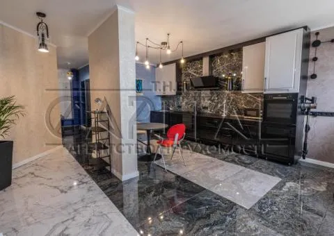 apartment - 6/10