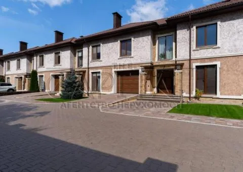 townhouse - 3/10