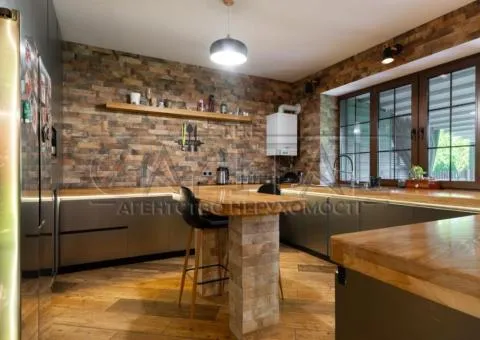 townhouse - 10/10