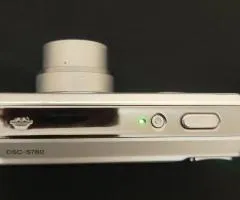 Sony Cyber-shot DSC-S780 Aluminum Вінтажна Мильниця фотоапарат фотокамера