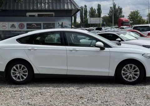 Ford Mondeo - 4/10