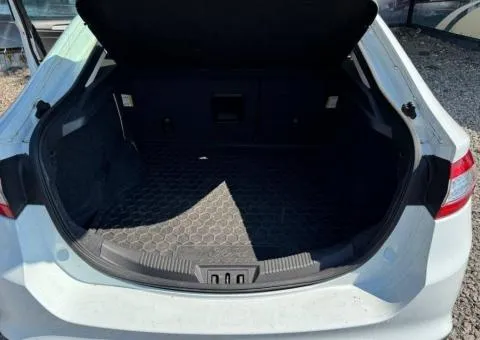 Ford Mondeo - 9/10