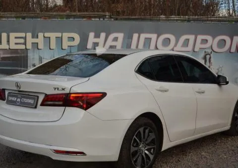 Acura TLX - 7/10