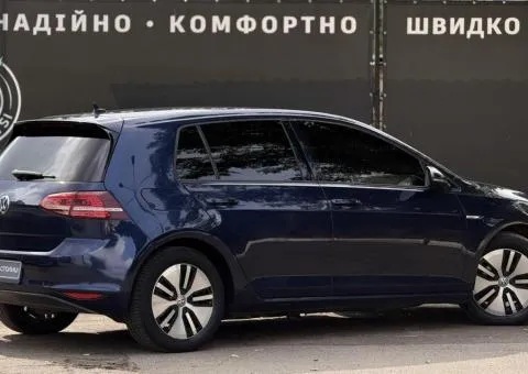 Volkswagen e-Golf - 6/10