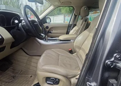 Range Rover Sport - 9/10
