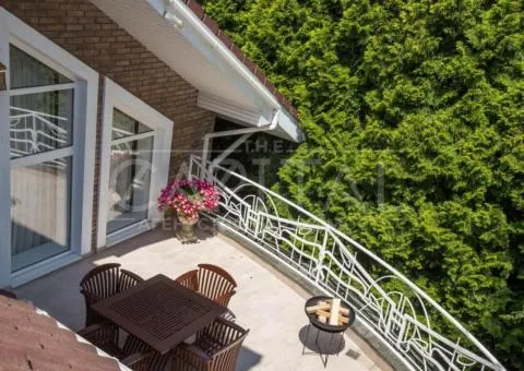 Аренда 6-комнатного дома, 700 м², ЖК «Золотые Ворота», ул. Чистоводна, Козин - 1/10