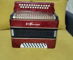 Продам гармонь гармошку троянда