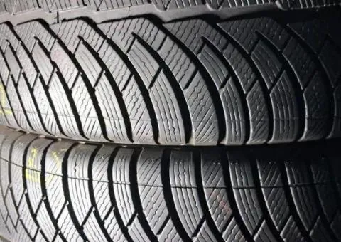 245/40 R18 Michelin Pilot Alpin 4 Шины б/у зима Комплект, Пара - 2/3