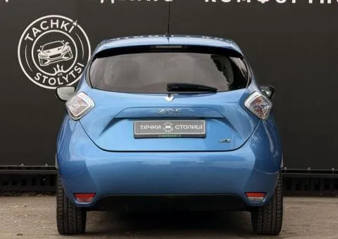 Renault Zoe - 4/10