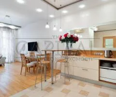 Аренда 3-комнатной квартиры, 100 м², ул. Ковпака, Печерский район, Киев