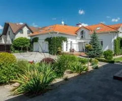 Аренда 4-комнатного дома, 360 м², ул. Центральная, Бориспольский район, Вишенки