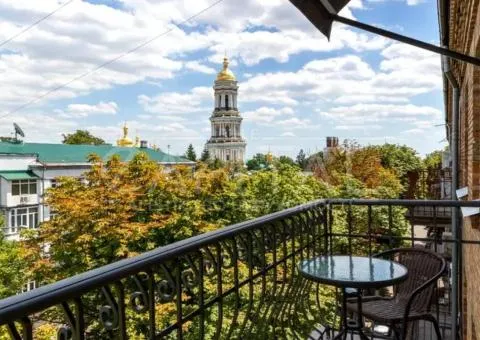 3-room apartment for rent, 75 m², Lavrska St, Pecherskyi district, Kyiv - 8/10