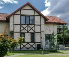 Аренда 4-комнатного дома, 207 м², ул. Прорезная, Крюковщина