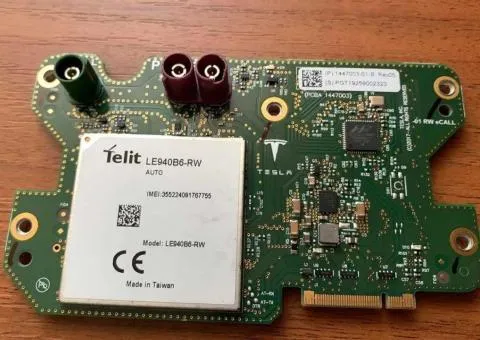 Tesla modem EUR 4G (LTE) 1521914-S1-C, LE940B6-RW original Tesla - 1/3