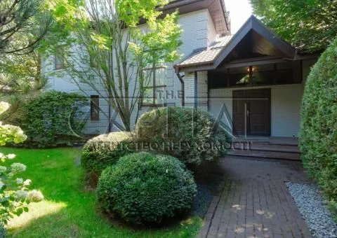 Аренда 4-комнатного дома, 370 м², ЖК «Козяча Спина», ул. Белого Спаса, Новые Петровцы - 1/10