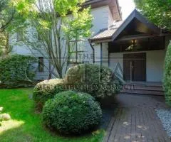 Аренда 4-комнатного дома, 370 м², ЖК «Козяча Спина», ул. Белого Спаса, Новые Петровцы