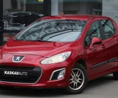 Peugeot 308 2011, petrol, automatic, front-wheel drive, 111,000 km, Kharkiv