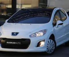 Peugeot 308 2011, diesel, manual, front-wheel drive, 286,000 km, Kharkiv