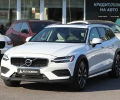 Volvo V60 Cross Country 2019, бензин, автомат, полный привод, 70 тыс. км, Харьков
