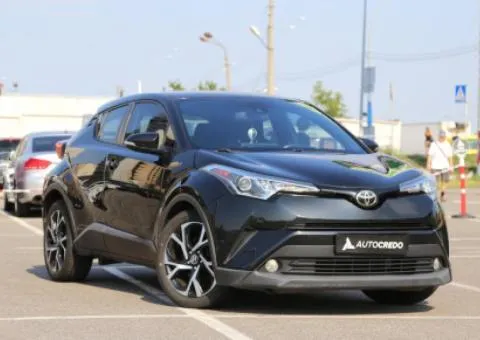 Toyota C-HR 2017, petrol, automatic, front-wheel drive, 139,000 km, Kyiv