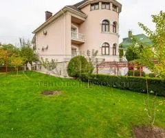 Аренда 5-комнатного дома, 420 м², ул. Шевченко, Крюковщина