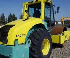 Ammann ASC 2011 ground roller, Rivne