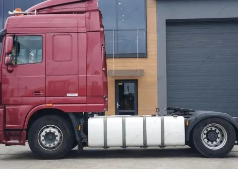 DAF XF 105 2012 седельный тягач, автомат, Ровно - 3/10