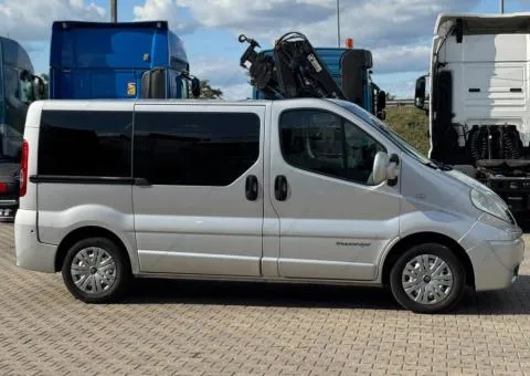 Renault Trafic Passenger 2011, 2.0 L diesel, 6-speed manual, Rivne - 8/10
