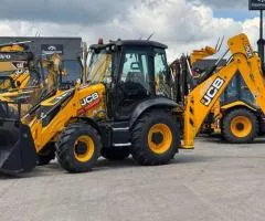 JCB 3CX Contractor 2016, backhoe loader, customs-cleared, Rivne