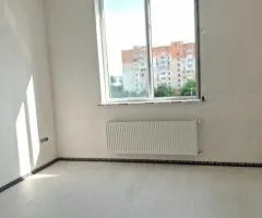 Продажа 1-комнатной квартиры, 27.3 м², ул. Владислава Бавалкина, Одесский район