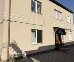 Продажа 5-комнатного дома, 240 м², Одесская, с. Александровка, Одесский район