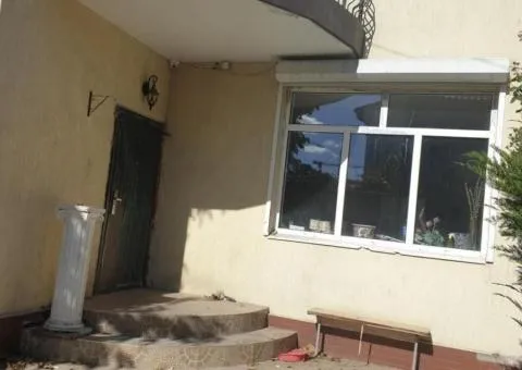 Продажа 4-комнатного дома, 192 м², пер. 1 Украинский, Одесса - 1/10