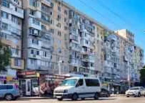 2-room apartment for sale, 45 m², Ak. Koroleva, Odesa - 4/5