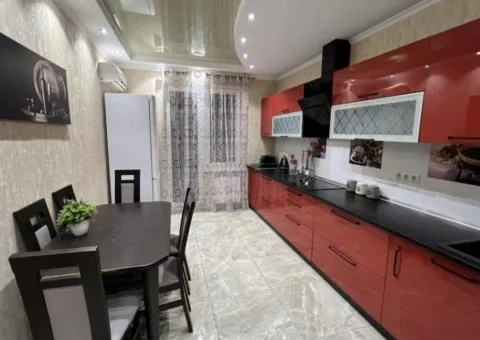 3-room apartment for sale, 78 m², Raduzhnyi St, Odesa - 1/10