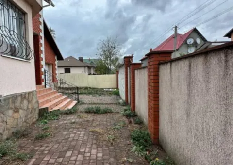 4-room house for sale, 137 m², Vinogradnaya St - 3/10