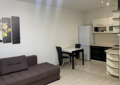 1-room apartment for sale, 47 m², Raiduzhnyi masyv, Odesa - 1/10