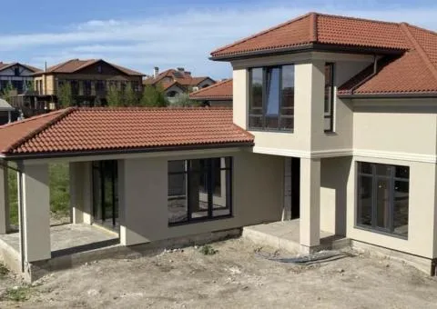 Продаж 4-кімнатного будинку, 207 м², Караллова, Одеський район - 1/9
