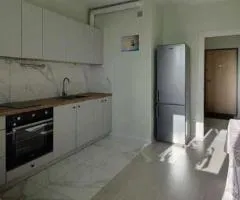 Продажа 1-комнатной квартиры, 46.5 м², ЖК «Скай Сити», Варненская, Одесса