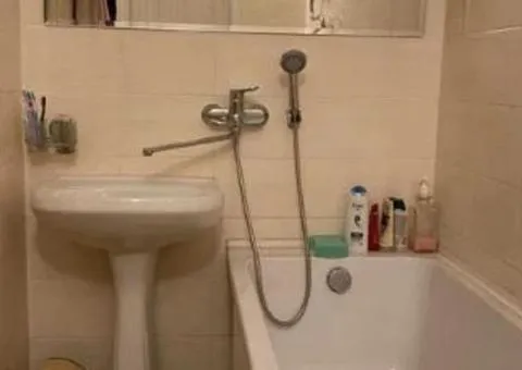 Продаж 2-кімнатної квартири, 50 м², ЖК «7 небо», Європейська, Одеський район - 1/9