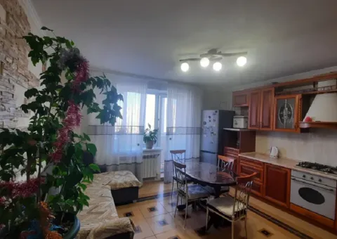 2-room apartment for sale, 73 m², Vilyamsa, Odesa - 3/10