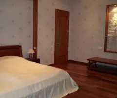 Продажа 3-комнатной квартиры, 115 м², этаж 3 из 3, Маразлиевская, Одесса